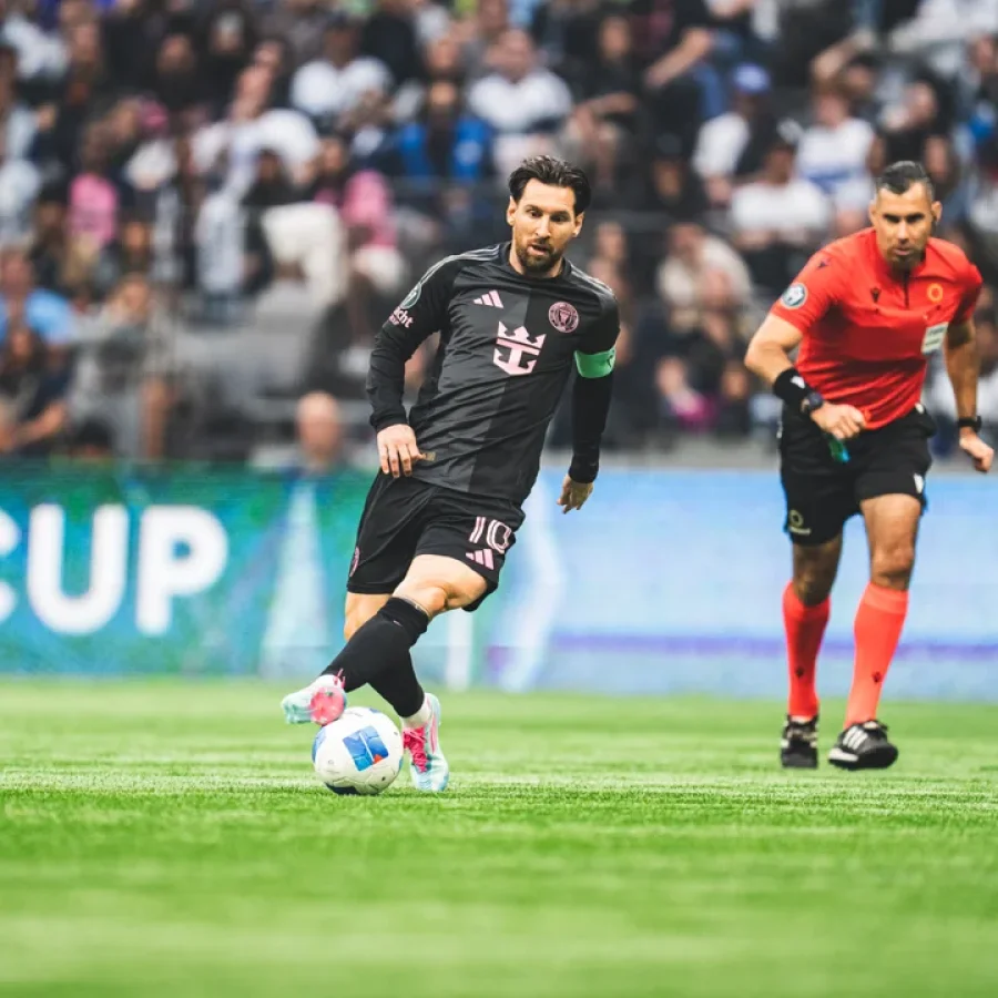 El futbolista Lionel Messi en acci&oacute;n.