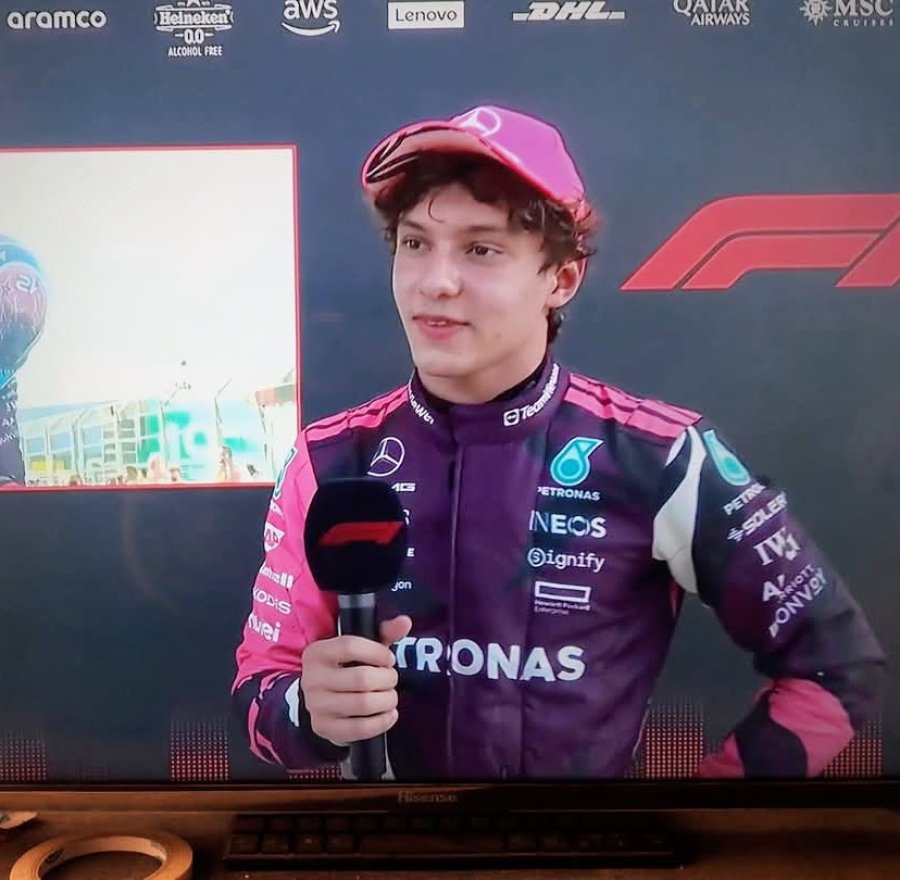 ANDREA KIMI ANTONELLI. El piloto m&aacute;s joven en lograr una pole con solamente 18 a&ntilde;os en el historial de la F&oacute;rmula 1.