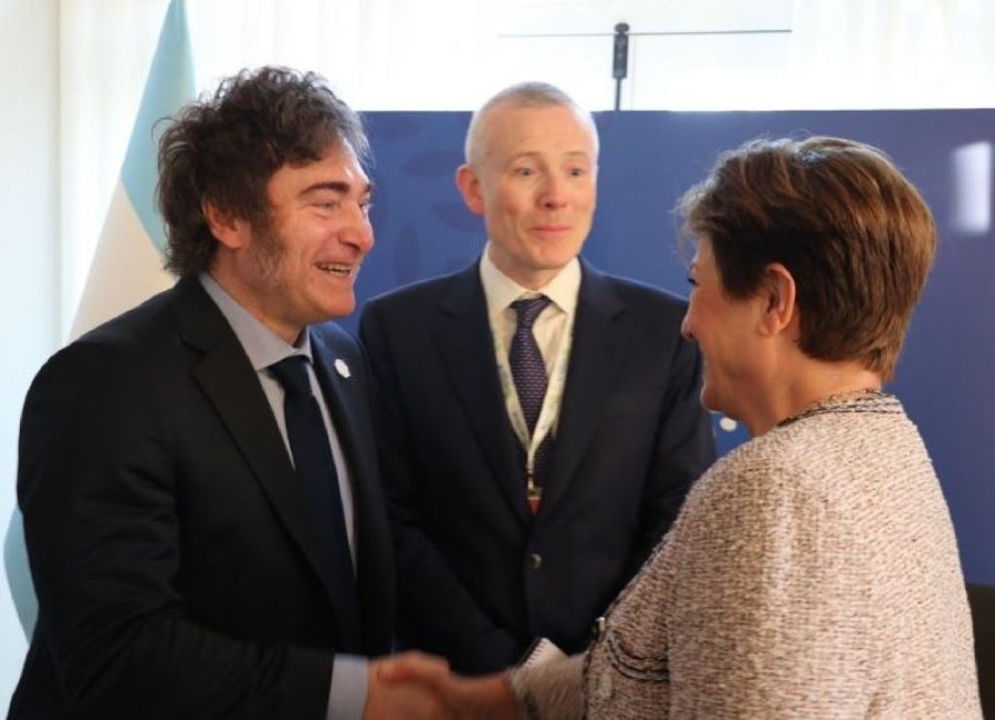 DEUDA EXTERNA. En medio del acuerdo de Milei con el FMI, el pa&iacute;s tiene que cancelar US$620 millones.