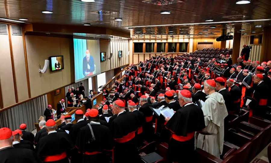 HORAS DECISIVAS. El Vaticano confirm&oacute; que llegaron a Roma los 133 cardenales que elegir&aacute;n al nuevo papa.