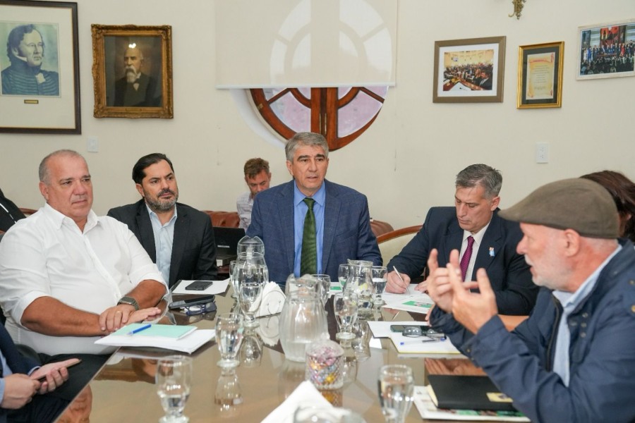 Se realizaron esta ma&ntilde;ana nuevas reuniones paritarias con representantes gremiales de la administraci&oacute;n central.