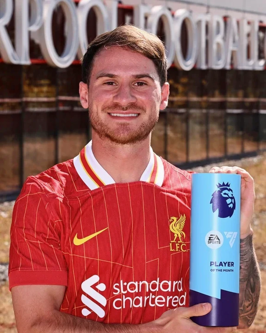 CONSAGRADO. Festej&oacute; el t&iacute;tulo con Liverpool.