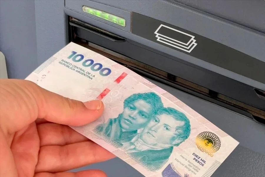 Los bancos actualizaron los montos m&aacute;ximos para retirar efectivo de cajeros.