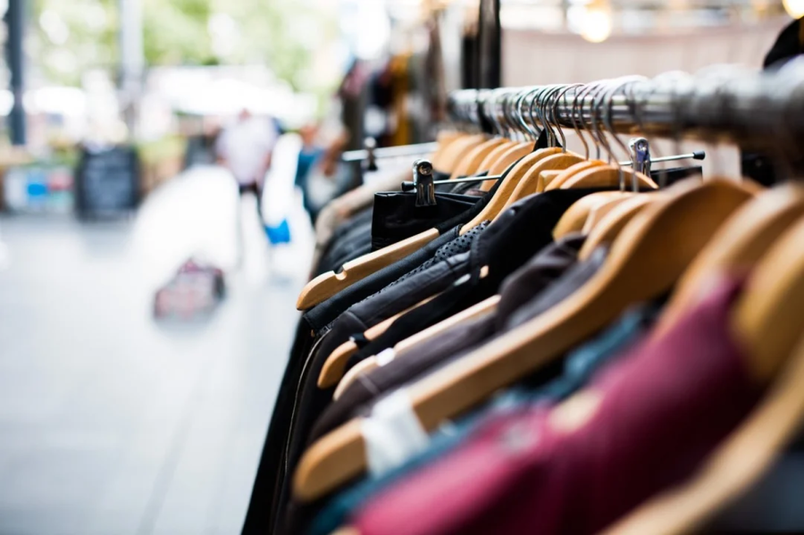 EN ALZA. Ventas minoristas pyme subieron 3,7% interanual en abril, pero preocupa la ca&iacute;da mensual.