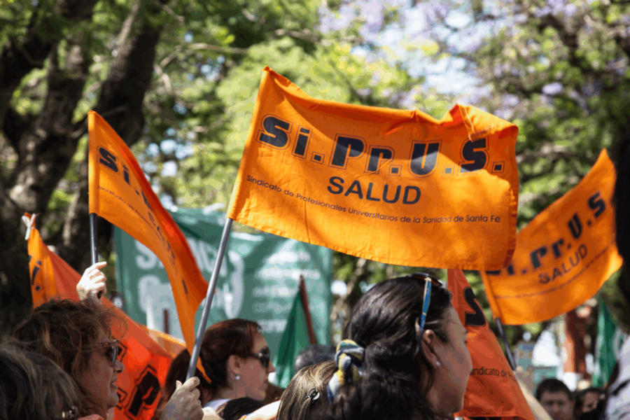 PARITARIA DE SALUD. Amra acept&oacute; la oferta salarial del gobierno y Siprus convoc&oacute; a un paro de 24 horas para ma&ntilde;ana.