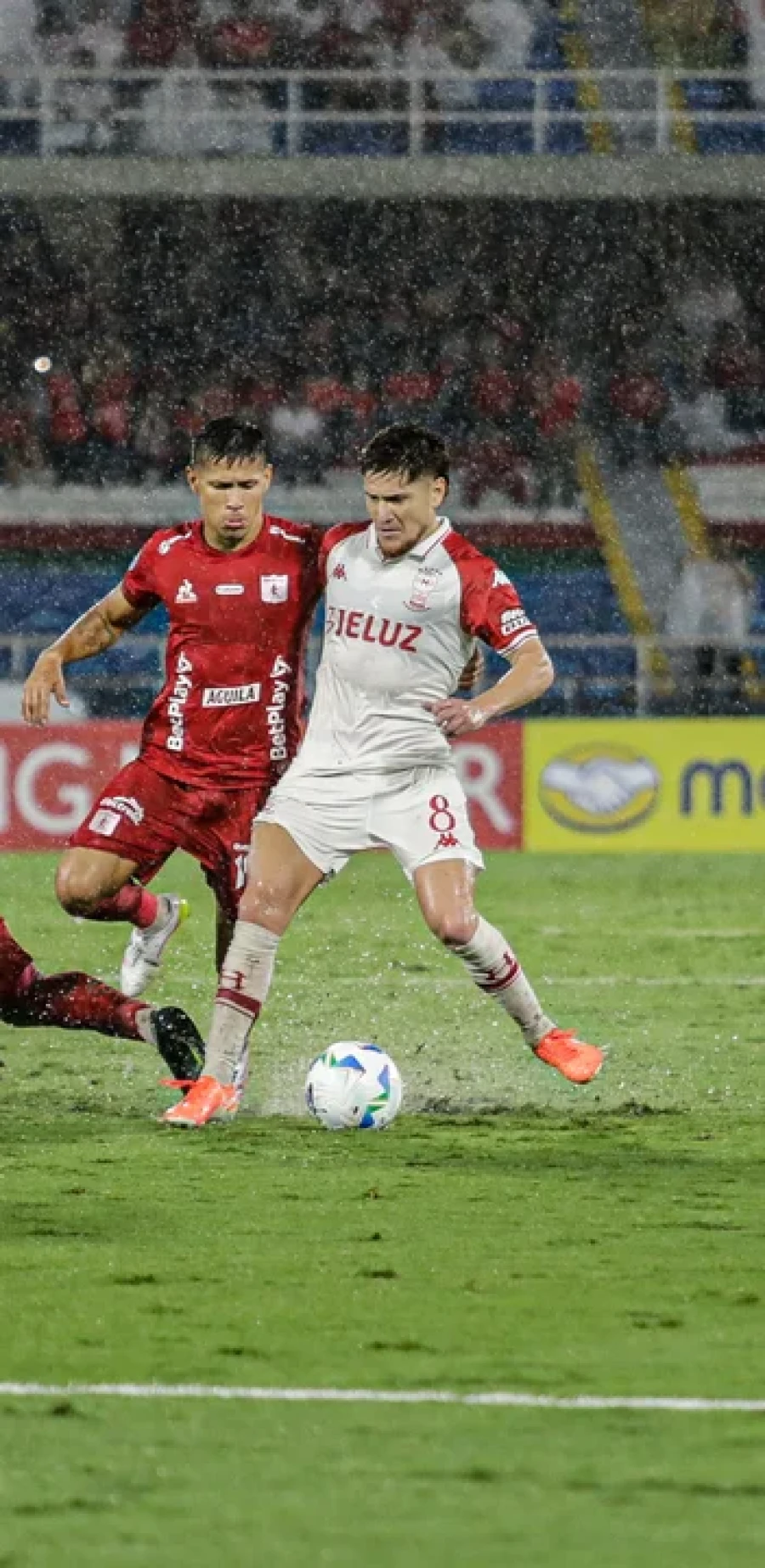 PRIMER PASO CUMPLIDO. Hurac&aacute;n logr&oacute; clasificar.