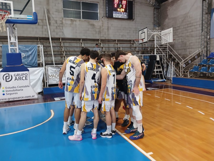 CA&Ntilde;ONEROS. Cerraron su participaci&oacute;n sin chances ante Santa Paula.