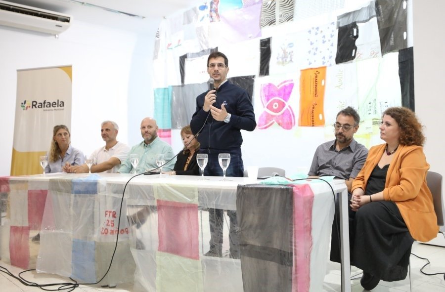 PRESENTACI&Oacute;N DEL PROYECTO. La propuesta fue creada por la Secretar&iacute;a de Educaci&oacute;n y Cultura y el Instituto para el Desarrollo Sustentable.