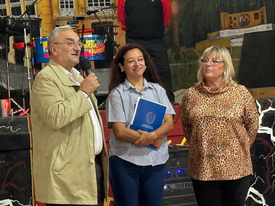 El momento protocolar de la realizaci&oacute;n.
