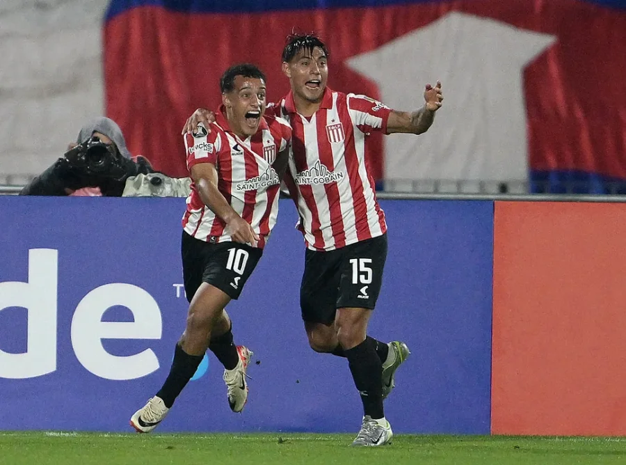 Estudiantes recibe a Carabobo en busca de la clasificaci&oacute;n a los octavos de la Copa Libertadores.