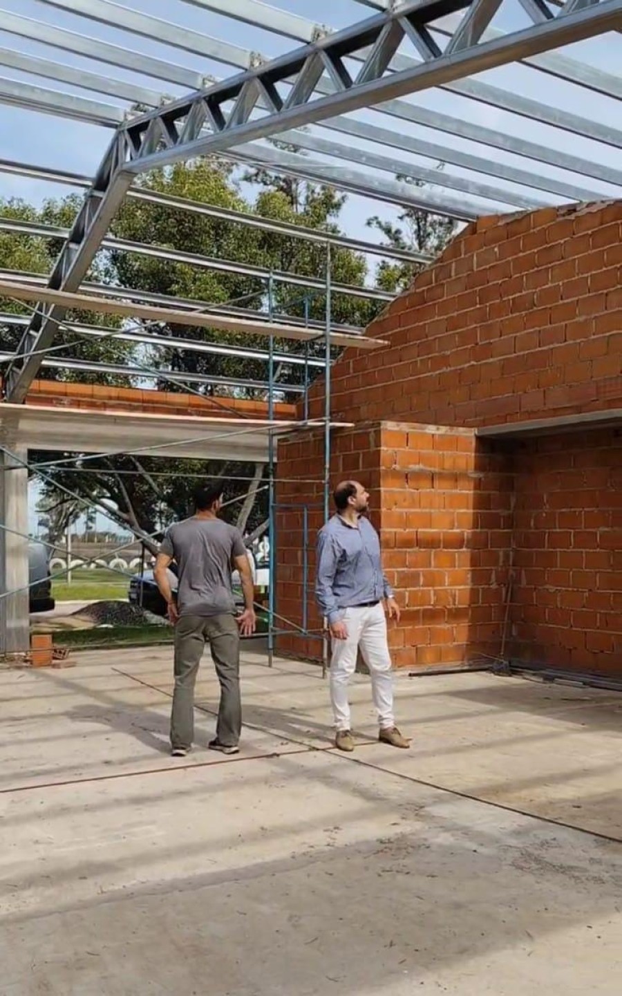 EL REFUGIO. Estado de avance que muestra la construcci&oacute;n.
