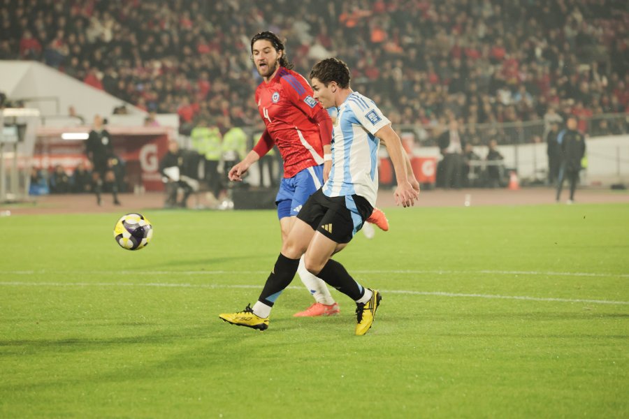 IMPECABLE. La definici&oacute;n de Juli&aacute;n Alvarez en el gol.