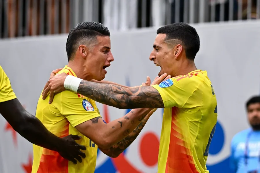 COLOMBIA RECIBE A PER&Uacute; EN EL CIERRE DE LA FECHA 15 DE ELIMINATORIAS