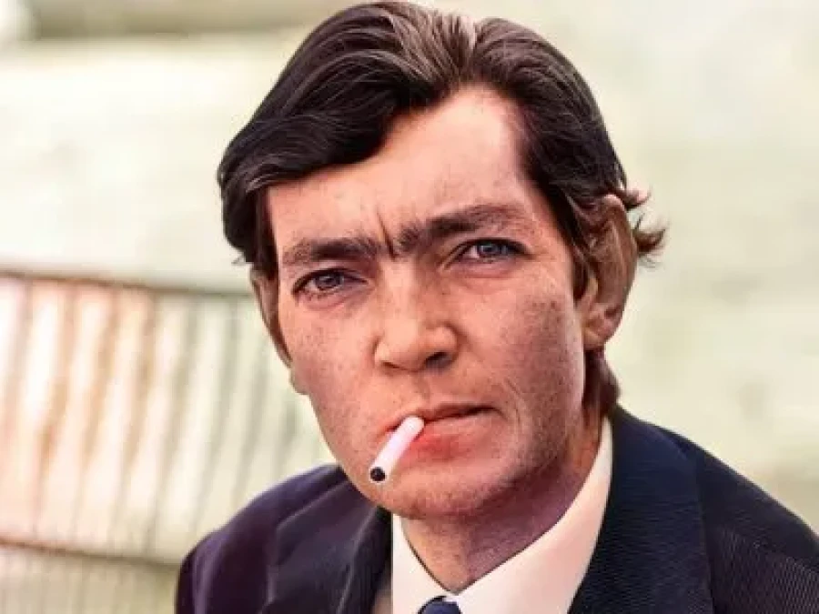 Julio Cort&aacute;zar, el c&eacute;lebre escritor argentino.