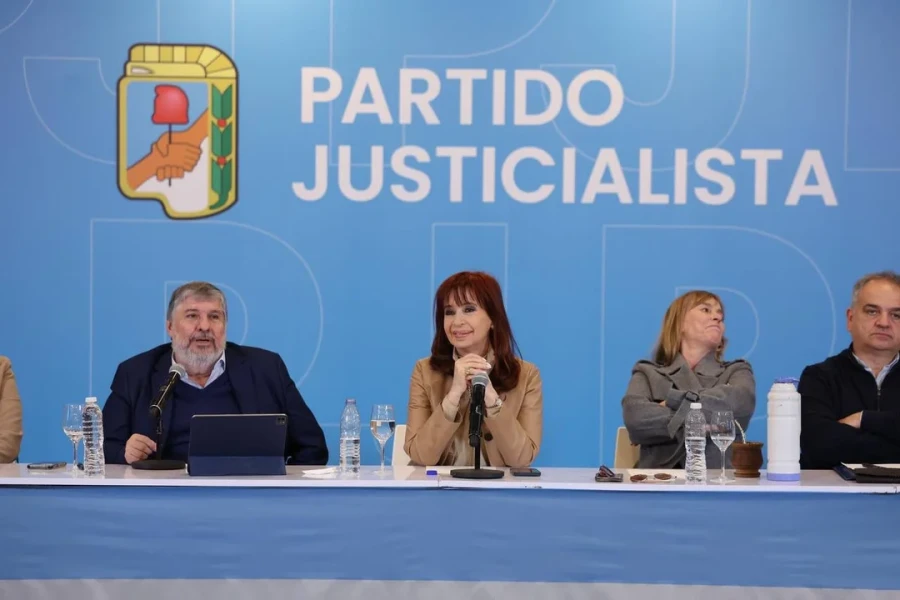 El Partido Justicialista defendi&oacute; hoy a la ex presidenta.