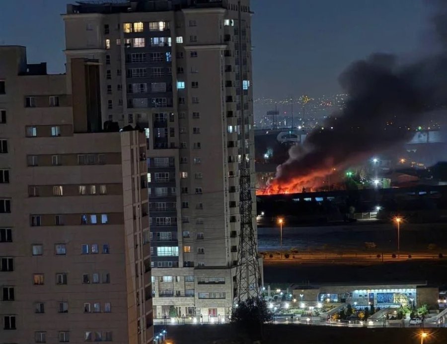 ESCALADA DE VIOLENCIA. Al menos 60 muertos en un edifico residencial de Teher&aacute;n atacado por Israel.