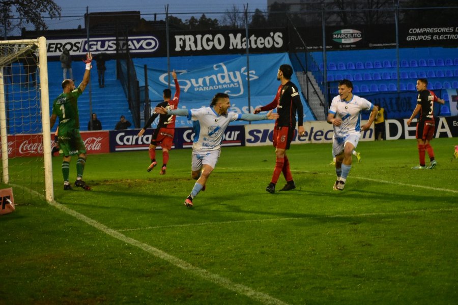 EL GASOLERO LE GAN&Oacute; AL SABALERO