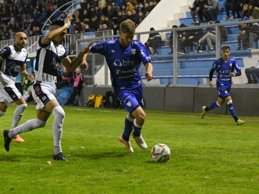 LA CREMA ENCARA LA RECTA FINAL DE LA PRIMERA FASE DEL TORNEO