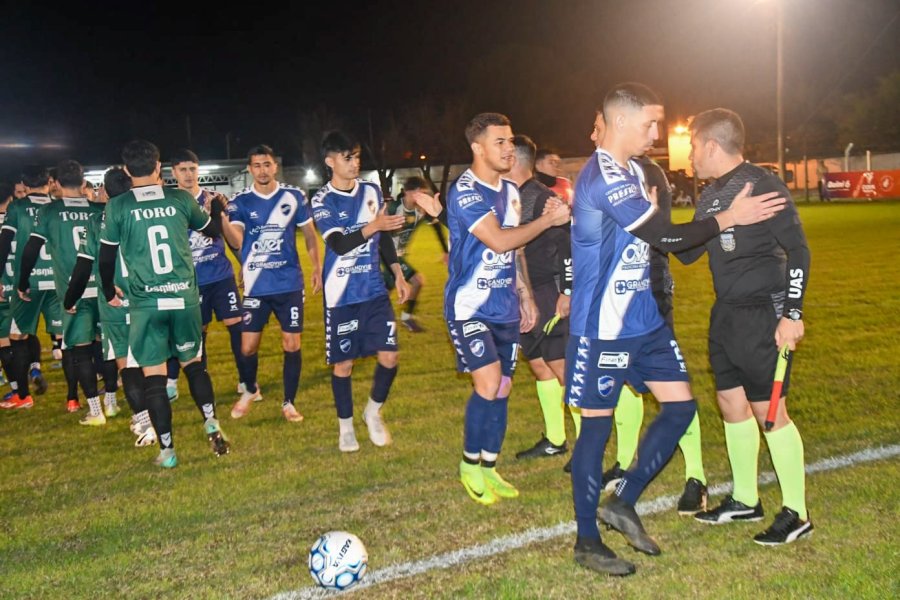 VICTORIA DE VISITANTE. El equipo benhurense lo defini&oacute; en el primer tiempo.