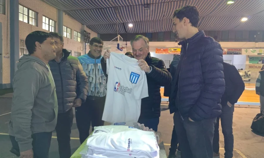 Momentos en que se efectiviz&oacute; la entrega.