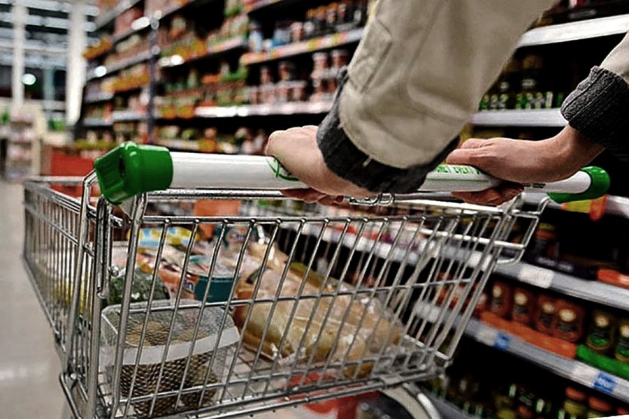 DATOS DEL INDEC. El consumo en supermercados creci&oacute; por cuarto mes consecutivo en abril aunque pero sin repuntar la venta en mayoristas.