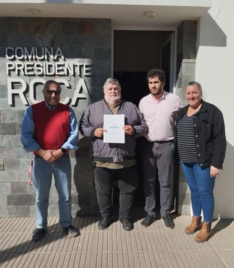 CONVENIO. Quienes participaron de la celebraci&oacute;n del acuerdo.