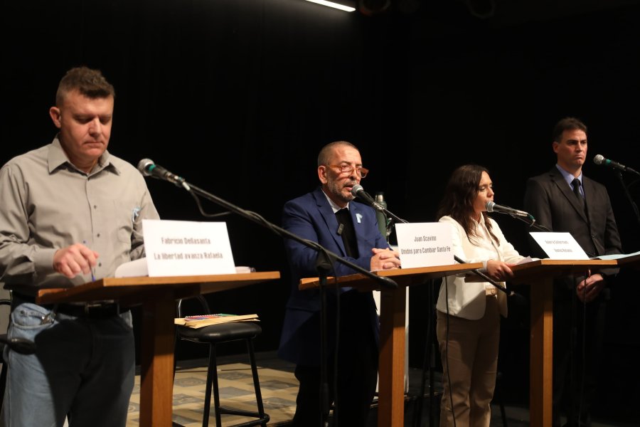 RAFAELA DEBATE. Los cuatro candidatos a concejales el mi&eacute;rcoles en el Centro Recreativo Metropolitano.
