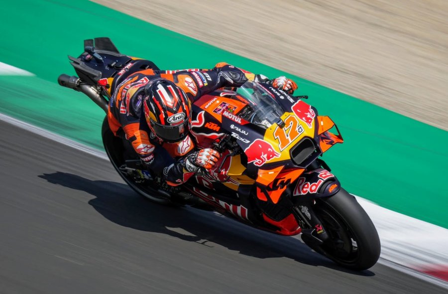 Maverick Vi&ntilde;ales fue el m&aacute;s veloz en la Pr&aacute;ctica con una KTM.