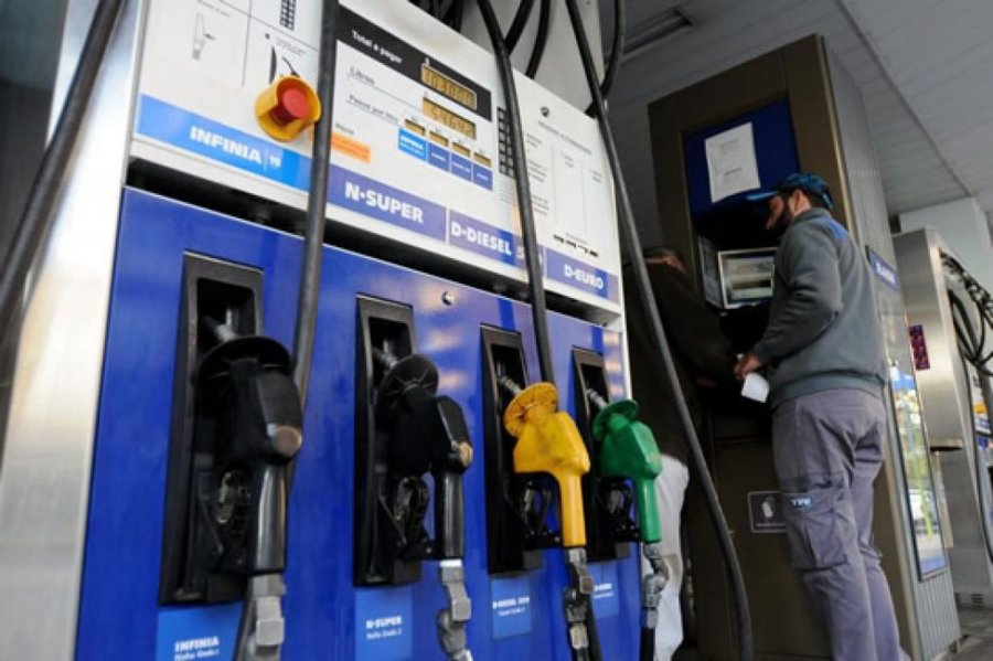 IMPACTO. El petr&oacute;leo Brent ya hab&iacute;a subido un 20% antes del conflicto entre Israel e Ir&aacute;n y las petroleras alertan sobre ajustes en los precios en las pr&oacute;ximas semanas.