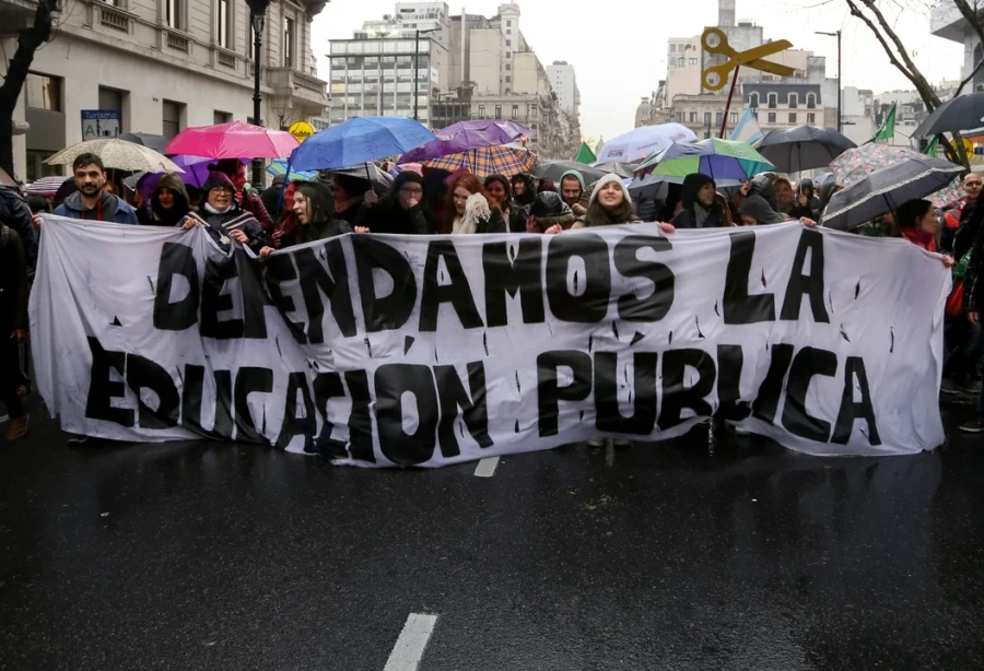 Las universidades p&uacute;blicas de todo el pa&iacute;s realizar&aacute;n un paro de 48 horas.