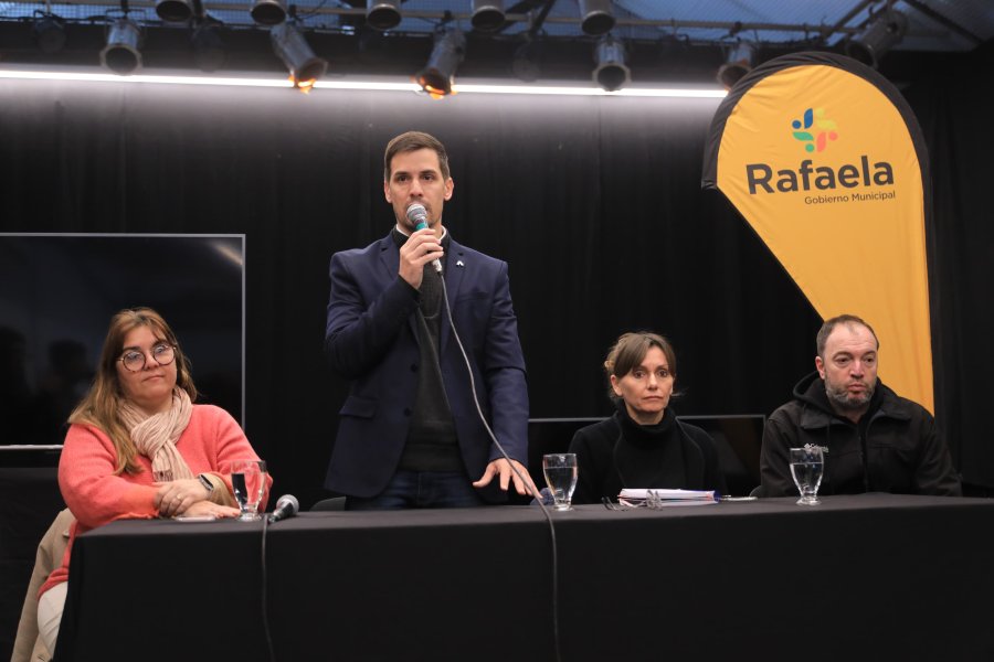 Apertura de sobres de la licitaci&oacute;n p&uacute;blica.