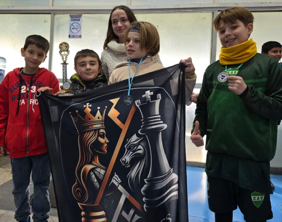 AJEDRECISTAS. Participaron en el encuentro propiciado por Atl&eacute;tico.