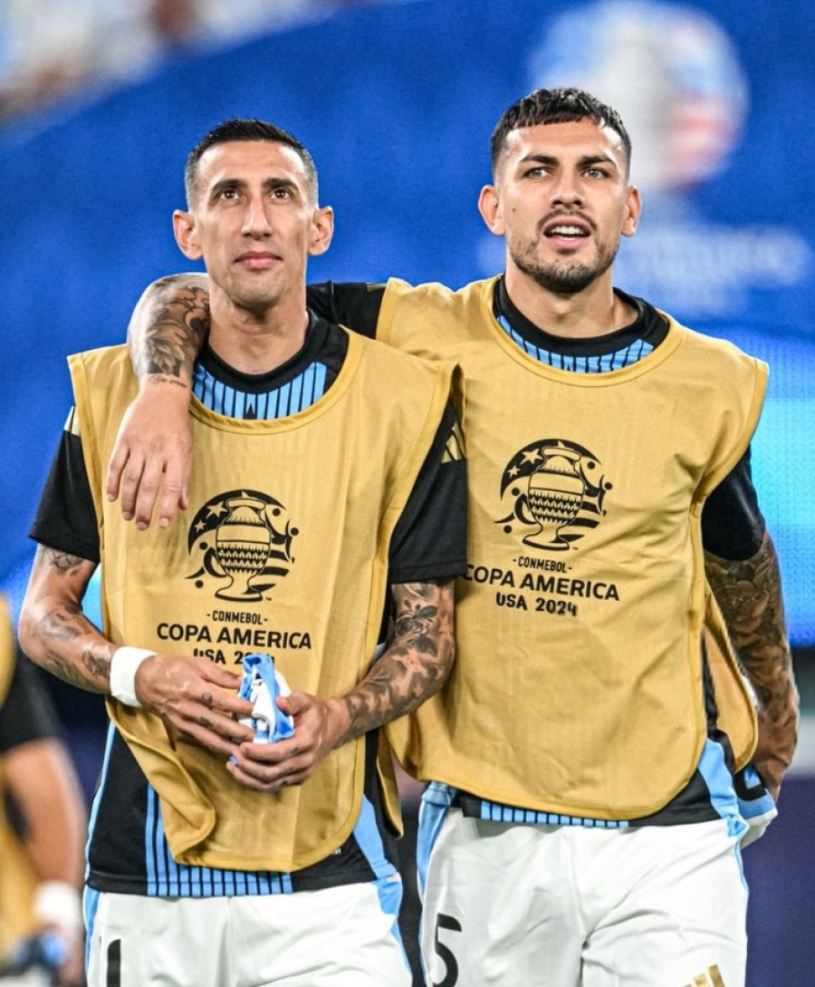 F&Uacute;TBOL PREMIUM. Angel Di Mar&iacute;a junto a Leandro Paredes, el primero ya confirmado por Rosario Central, el segundo podr&iacute;a regresar a Boca.