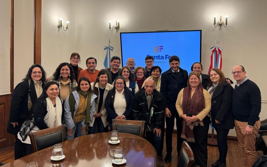 Pullaro encabez&oacute; este jueves un encuentro de trabajo con directivos de escuelas de las ciudades de Santa Fe.