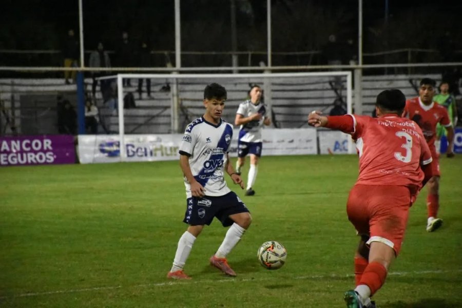 EMPATE. Ben Hur resign&oacute; dos puntos en su cancha.