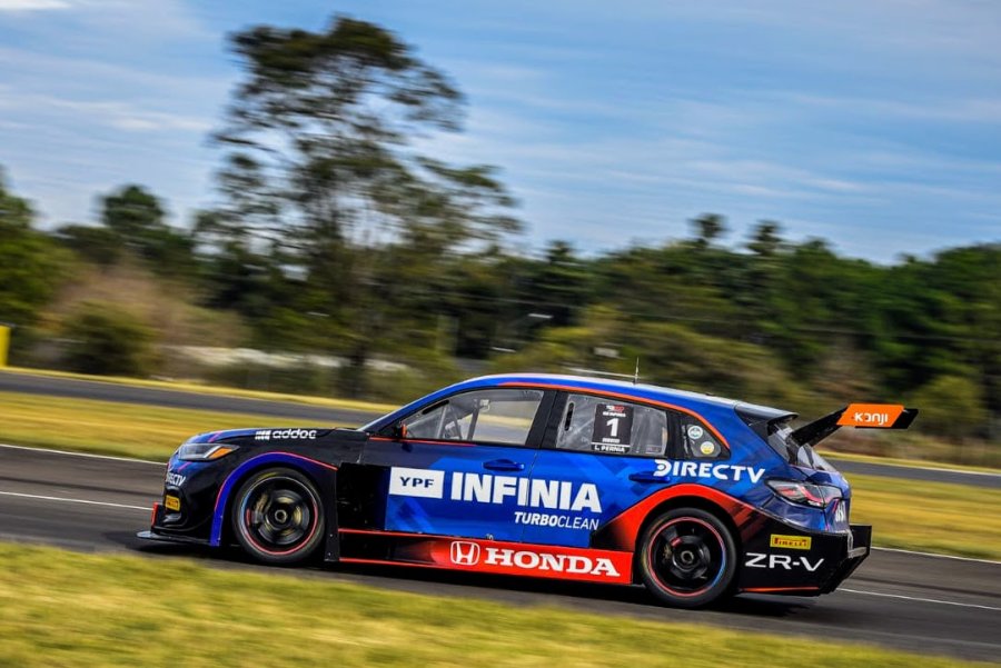 Leonel Pern&iacute;a consigui&oacute; la pole con la Honda en Rosario.