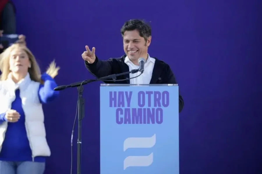 Axel Kicillof est&aacute; atrapado en una feroz interna dentro del PJ.