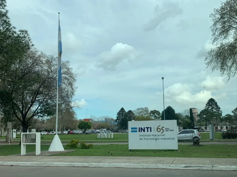 Los trabajadores del Instituto Nacional de Tecnolog&iacute;a Argentina realizar&aacute; un abrazo simb&oacute;lico al organismo.