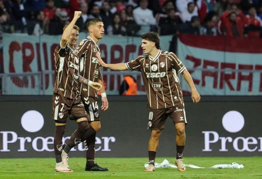 CALAMAR. Vuelve al ruedo tras ser campe&oacute;n.