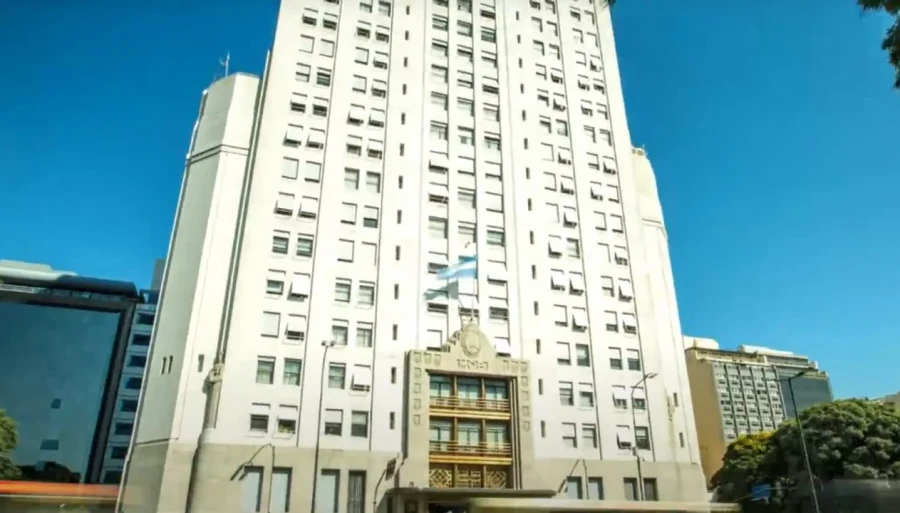 El Ministerio de Salud de la Naci&oacute;n.