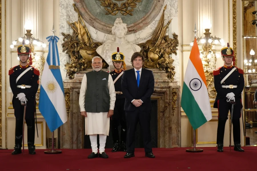 Reuni&oacute;n bilateral con el primer ministro de la Rep&uacute;blica de la India, Narendra Modi.