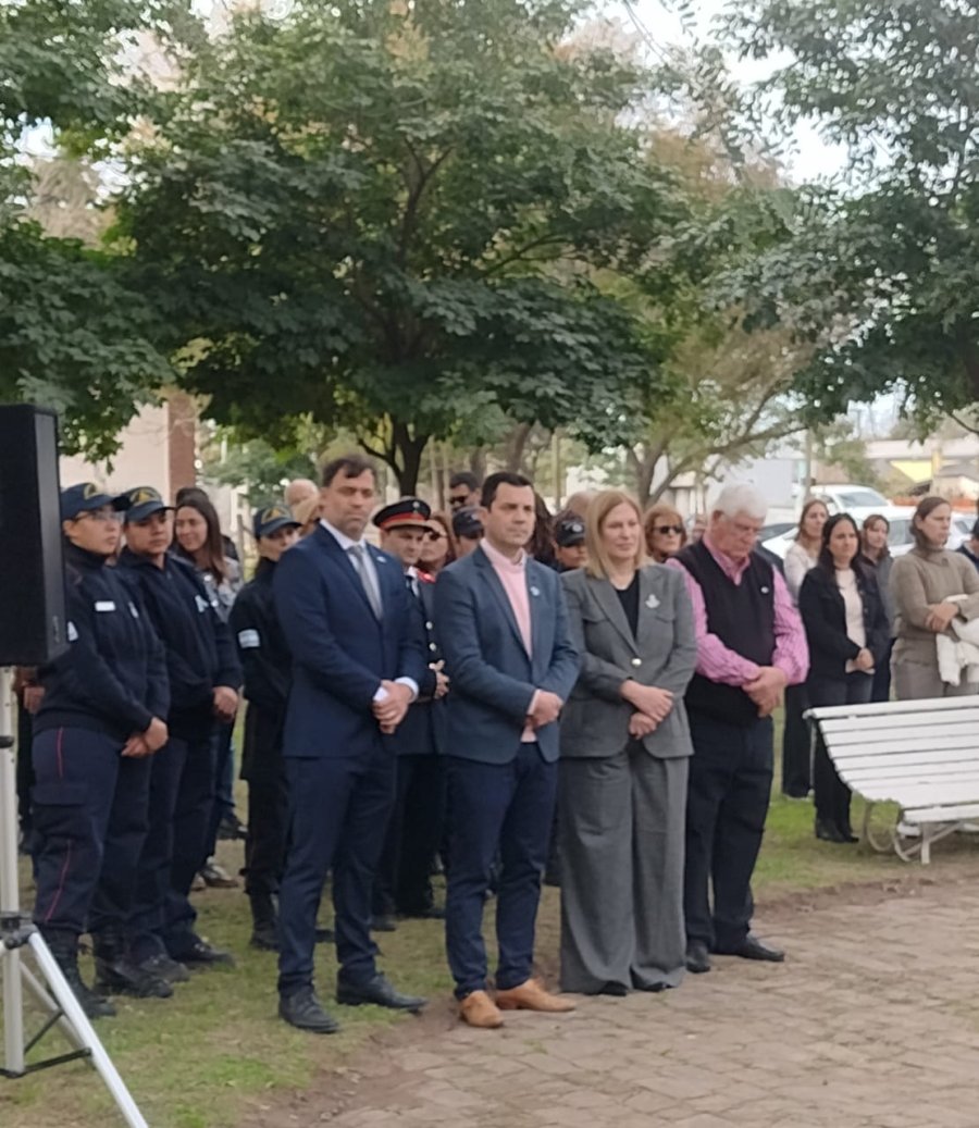 Mauricio Basso, Mauro Gilabert, Gisela Scaglia  y V&iacute;ctor Gramaglia en el acto oficial.
