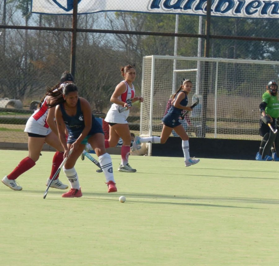 DUELO RAFAELINO. Qued&oacute; para Sportivo en primera y reserva.