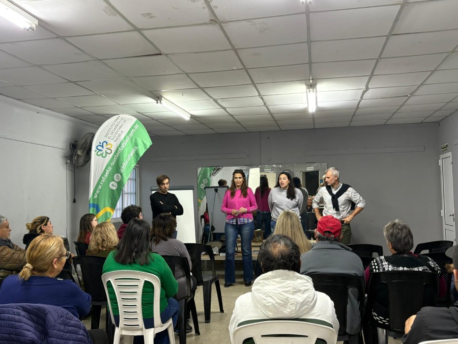 Al finalizar el encuentro se realizar&aacute; el sorteo de una compostera y se entregar&aacute;n semillas a los participantes.