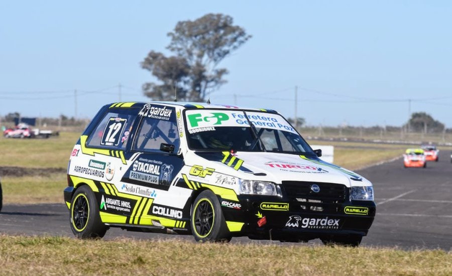 LUCIO RODR&Iacute;GUEZ. El tacuralense invit&oacute; al piloto mendocino Danilo Gil en la Clase 1.