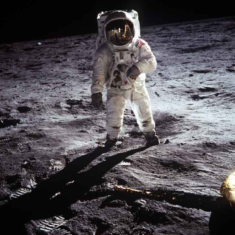 imagen capturaa el hist&oacute;rico 20 de julio de 1969.
