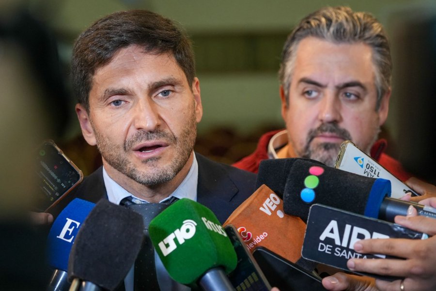 &iquest;SE POSTULARA? Una de las reformas claves de la nueva Constituci&oacute;n santafesina es ver si Pullaro podr&aacute; ir por la reelecci&oacute;n en la provincia para el 2026.