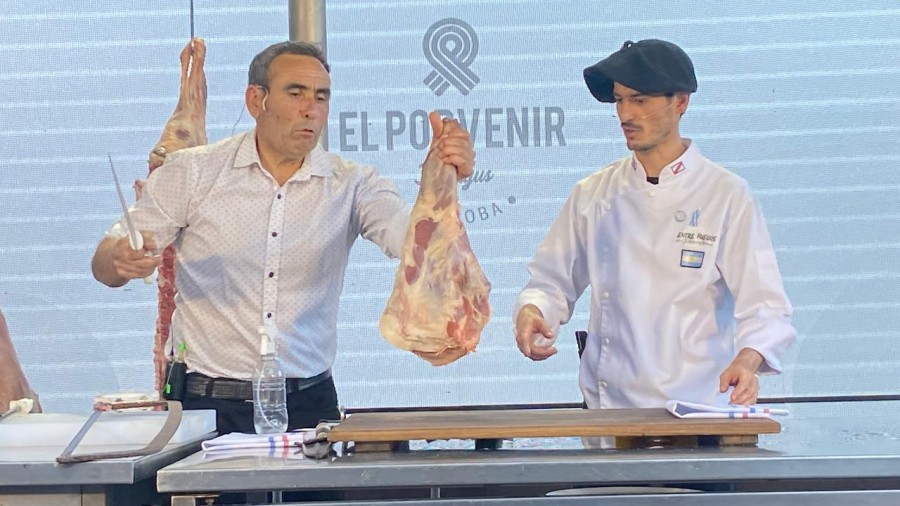 Carlos Laborde destac&oacute; el compromiso de cara al Congreso Mundial 2026.