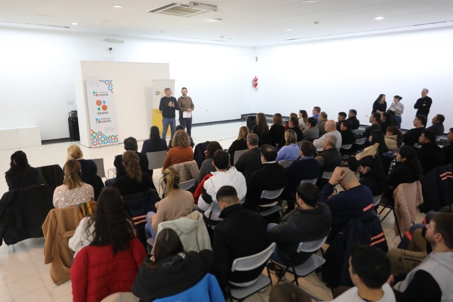 Entrega de certificados del Programa de Formaci&oacute;n para Aspirantes a Mandos Medios.