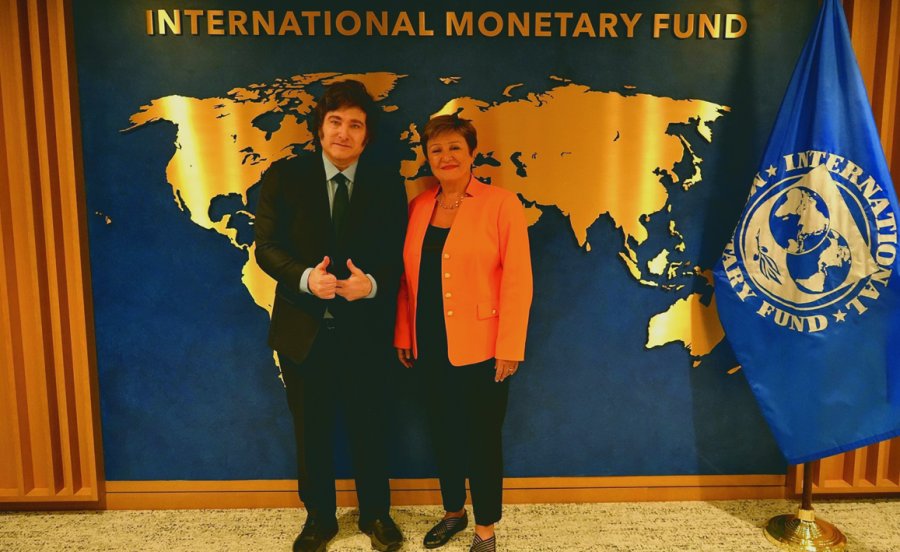 ACUERDO. Argentina recibir&aacute; un desembolso de US$2.000 millones del FMI.